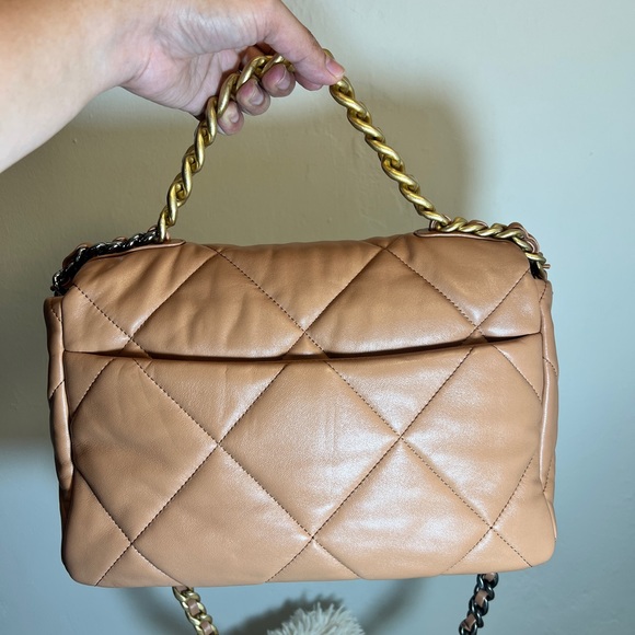Chanel 19 Medium in Brown - Picture 5 of 14